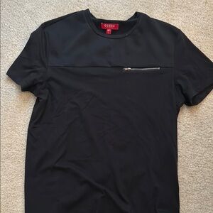 Guess Black Short Sleeve Tee with Modern Design